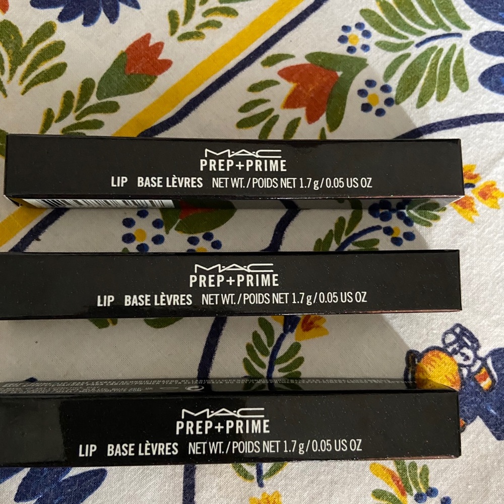New MAC PREP+PRIME LIP 3pcs